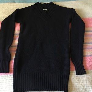 UNIQLO S Black V Neck Long Sleeve Sweater